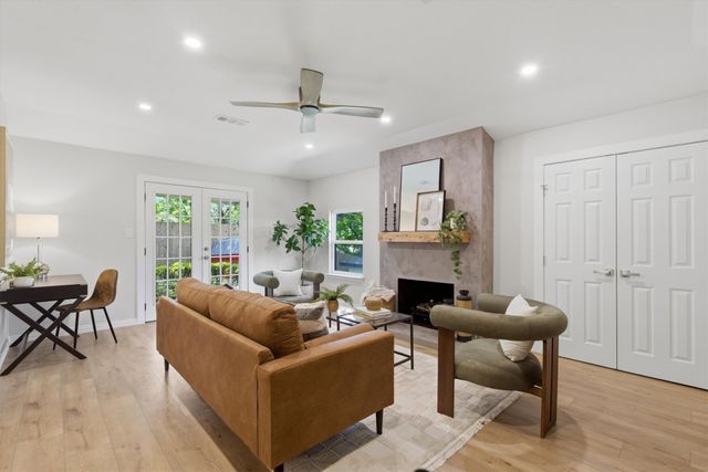 12039 Schroeder Road, Dallas, TX 75243