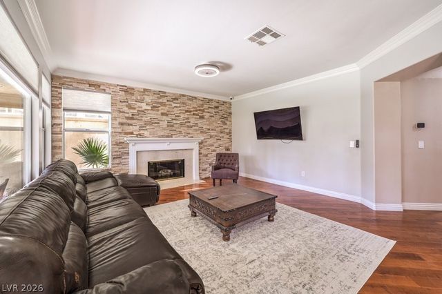 8313 Paseo Vista Drive, Las Vegas, NV 89128