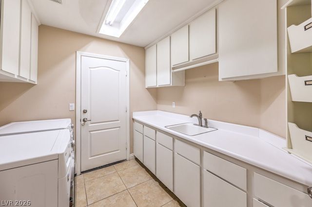 8313 Paseo Vista Drive, Las Vegas, NV 89128