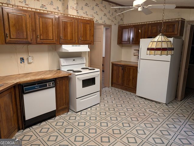 894 High Falls Road, Jackson, GA 30233