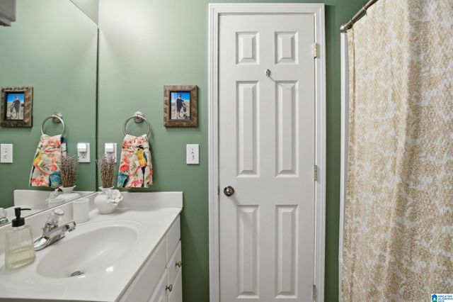 529 WILLOW LANE, Trussville, AL 35173