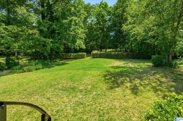 529 WILLOW LANE, Trussville, AL 35173
