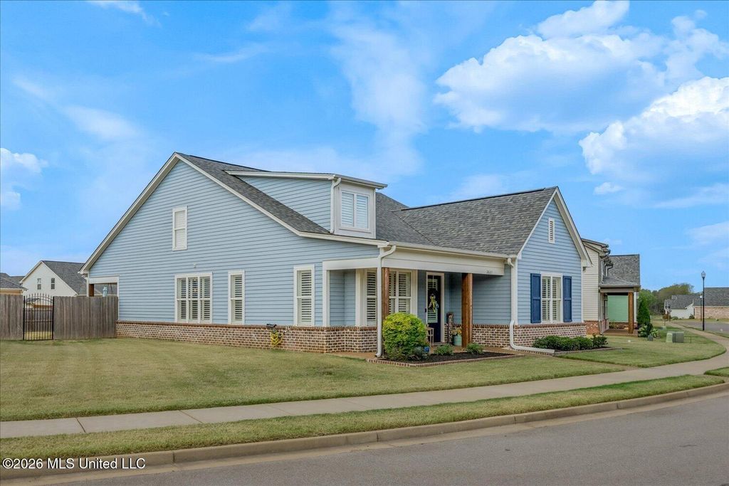 2621 North Street, Southaven, MS 38672 — photo 2