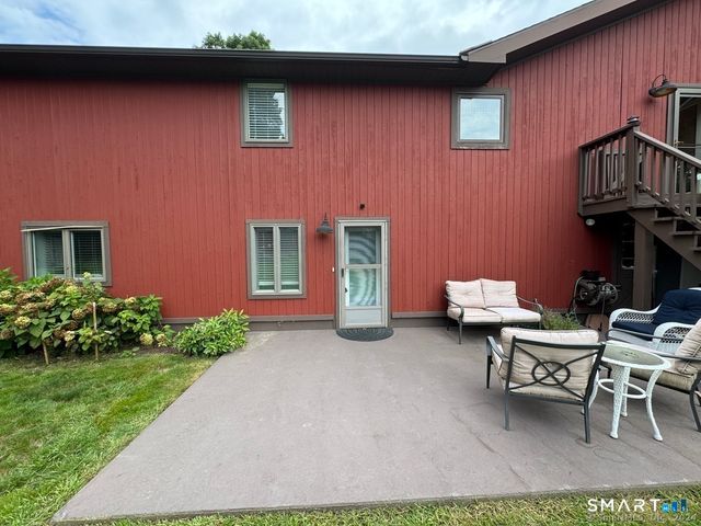55 White Oak Lane, Wolcott, CT 06716