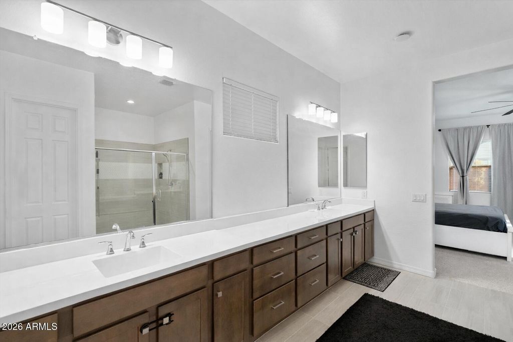 Image 23 of property listing at 12393 W Trumbull Road, Avondale, AZ 85323