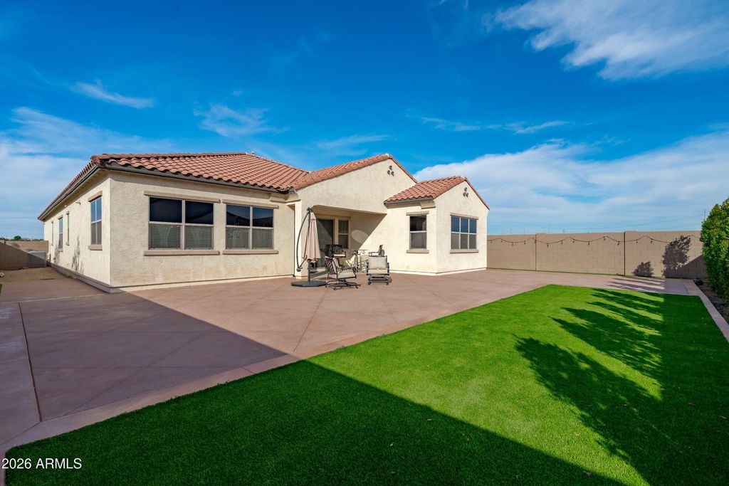 Image 42 of property listing at 12393 W Trumbull Road, Avondale, AZ 85323