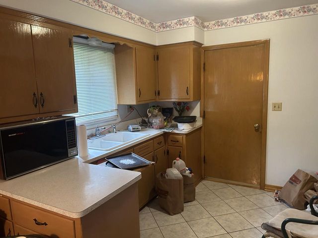 W143S6785 Tess Corners DRIVE, Muskego, WI 53150