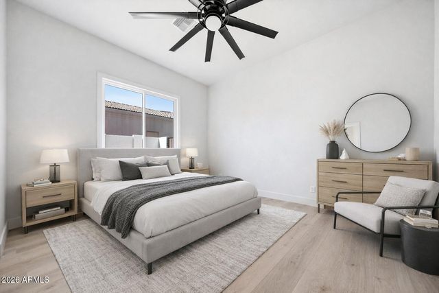 950 E KAIBAB Place, Chandler, AZ 85249