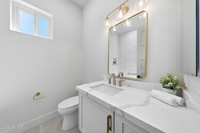 950 E KAIBAB Place, Chandler, AZ 85249