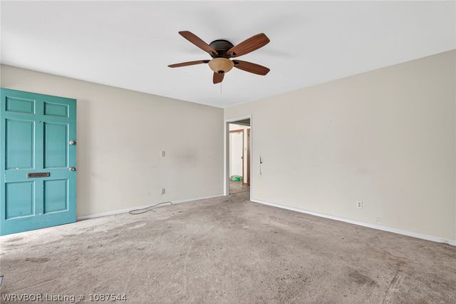 2015 S Q Street, Fort Smith, AR 72901