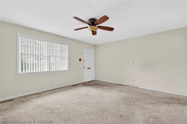 2015 S Q Street, Fort Smith, AR 72901