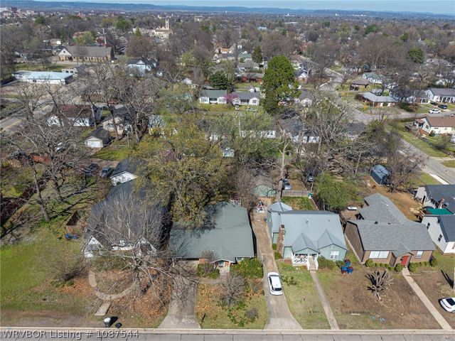 2015 S Q Street, Fort Smith, AR 72901