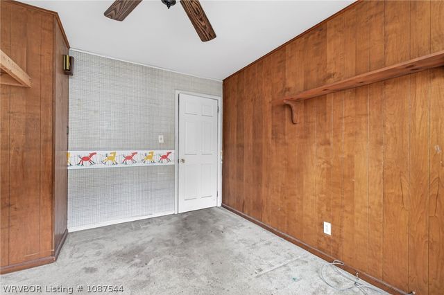 2015 S Q Street, Fort Smith, AR 72901