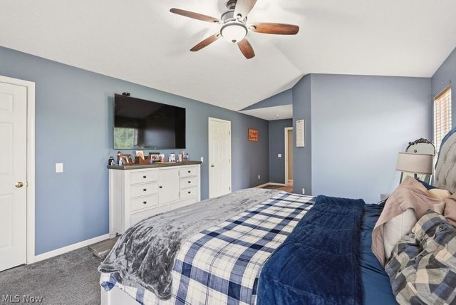 1223 Tinkers Green Drive, Streetsboro, OH 44241