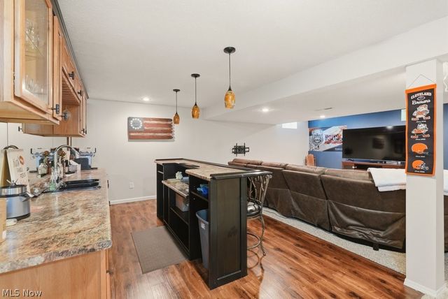 1223 Tinkers Green Drive, Streetsboro, OH 44241
