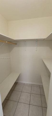 1340 NE 28th Ave 129, Pompano Beach, FL 33062