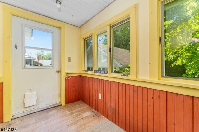 111 W Main St, High Bridge Boro, NJ 08829