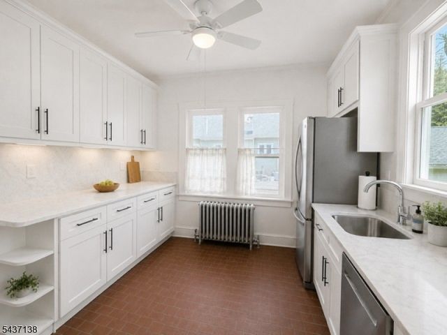 111 W Main St, High Bridge Boro, NJ 08829