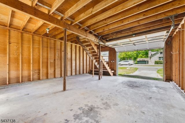 111 W Main St, High Bridge Boro, NJ 08829