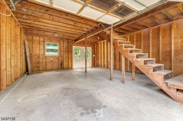 111 W Main St, High Bridge Boro, NJ 08829