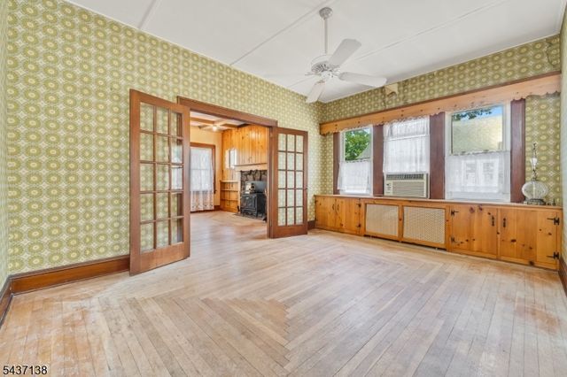 111 W Main St, High Bridge Boro, NJ 08829