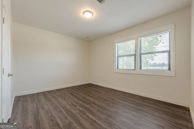 4806 Rockbridge Road, Stone Mountain, GA 30083