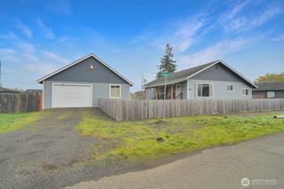 100 N Lewis Street, Aberdeen, WA 98520