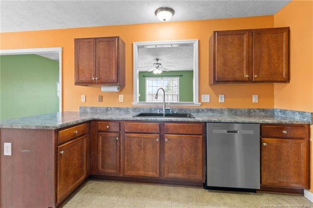 103 Kennedy Drive, Raeford, NC 28376