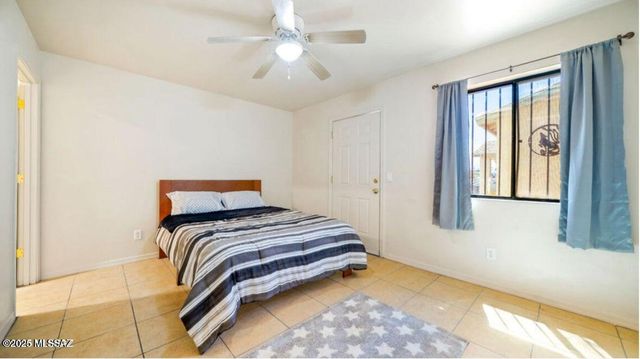 1432 S Curtis Avenue, Tucson, AZ 85713