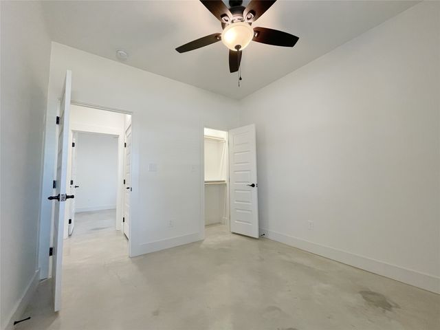 607 W Baker Street, Denison, TX 75020