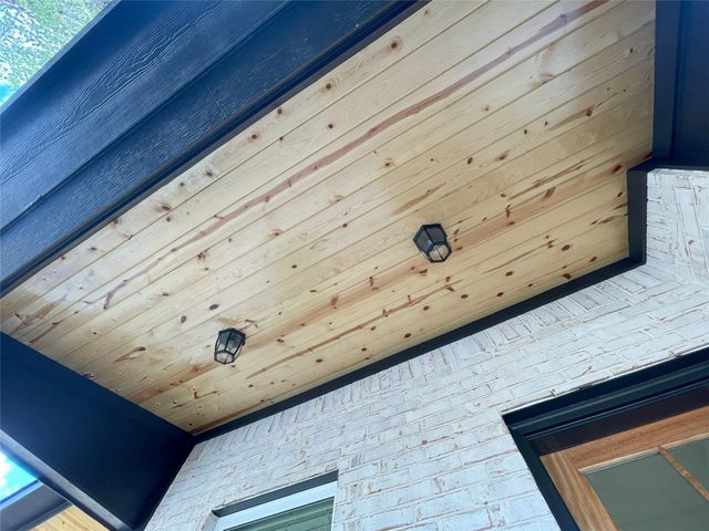 607 W Baker Street, Denison, TX 75020