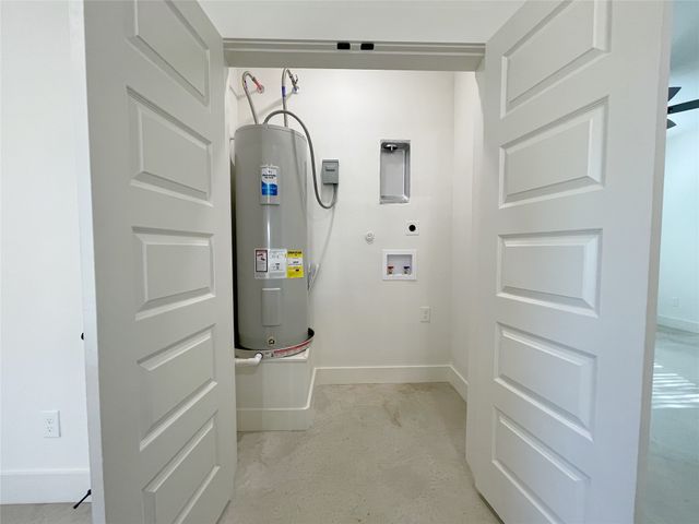 607 W Baker Street, Denison, TX 75020