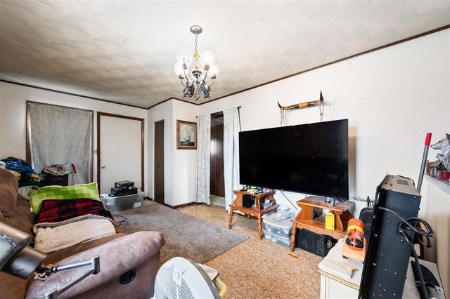 21704 W North Avenue, Reed City, MI 49677