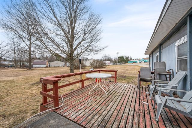 21704 W North Avenue, Reed City, MI 49677