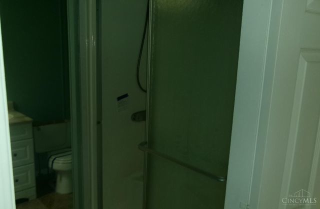 104 Country Way Lane, Franklin Twp, OH 45106