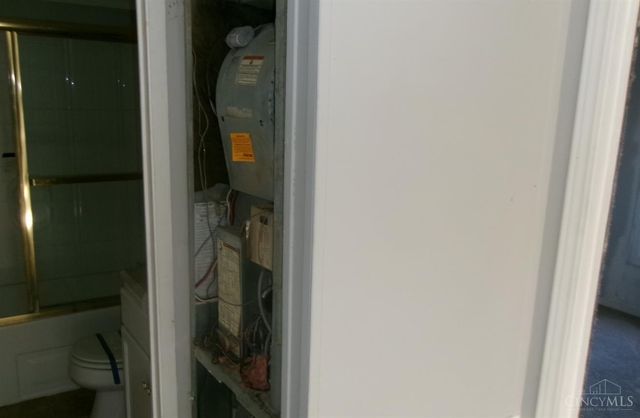 104 Country Way Lane, Franklin Twp, OH 45106