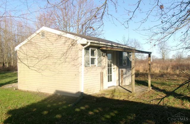 104 Country Way Lane, Franklin Twp, OH 45106