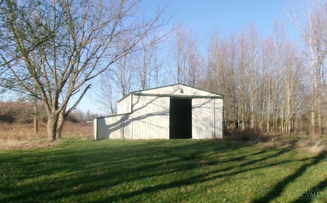 104 Country Way Lane, Franklin Twp, OH 45106