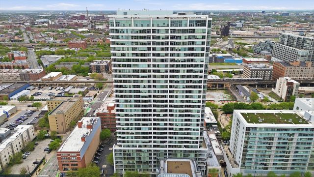 1720 S Michigan Avenue 809, Chicago, IL 60616