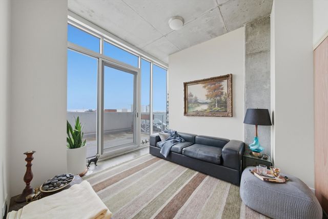 1720 S Michigan Avenue 809, Chicago, IL 60616
