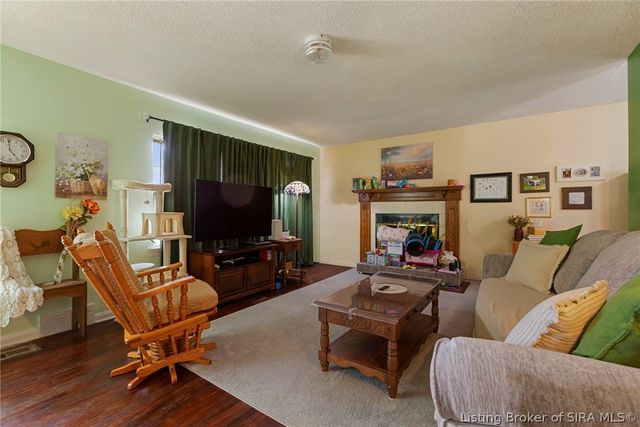 143 N Patterson Avenue, Clarksville, IN 47129