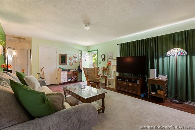 143 N Patterson Avenue, Clarksville, IN 47129