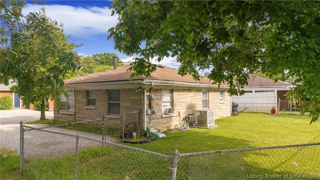 143 N Patterson Avenue, Clarksville, IN 47129