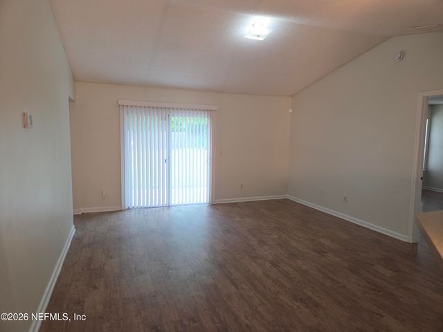 3762 LAUREN OAK Lane E, Jacksonville, FL 32221