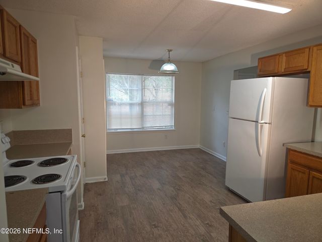 3762 LAUREN OAK Lane E, Jacksonville, FL 32221