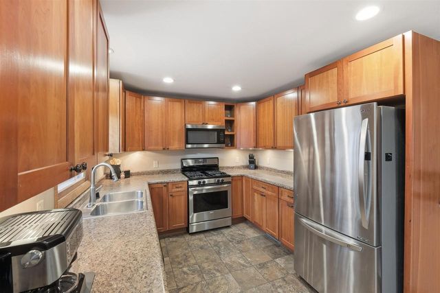 118 N Van Buren Street, Stoughton, WI 53589