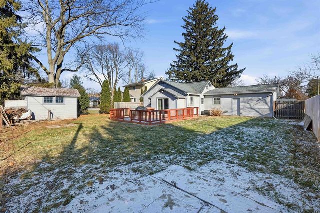 118 N Van Buren Street, Stoughton, WI 53589