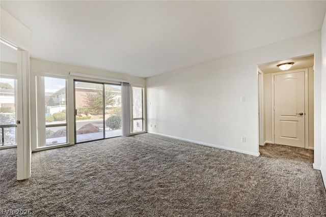 769 Oakmont Avenue 403, Las Vegas, NV 89109