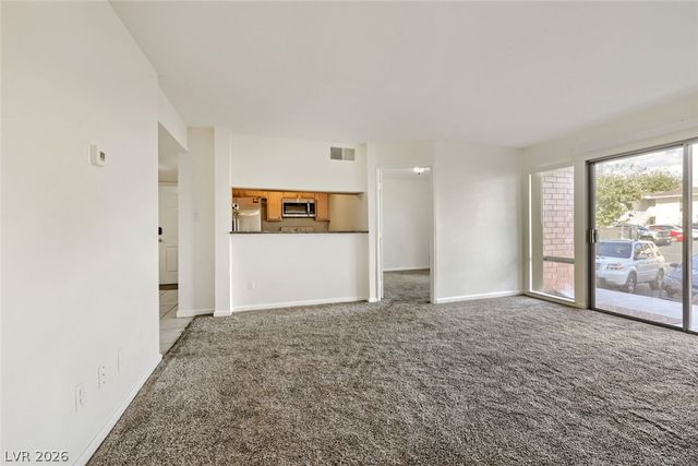 769 Oakmont Avenue 403, Las Vegas, NV 89109