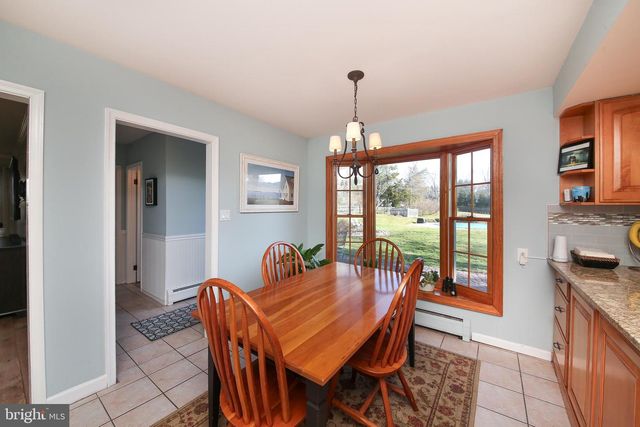 94 CHESTNUT VALLEY DR, Doylestown, PA 18901